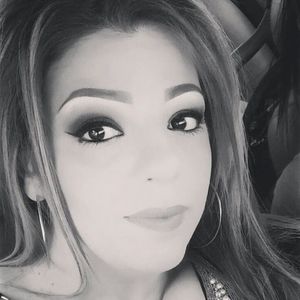 Meet your Posher, Benzz